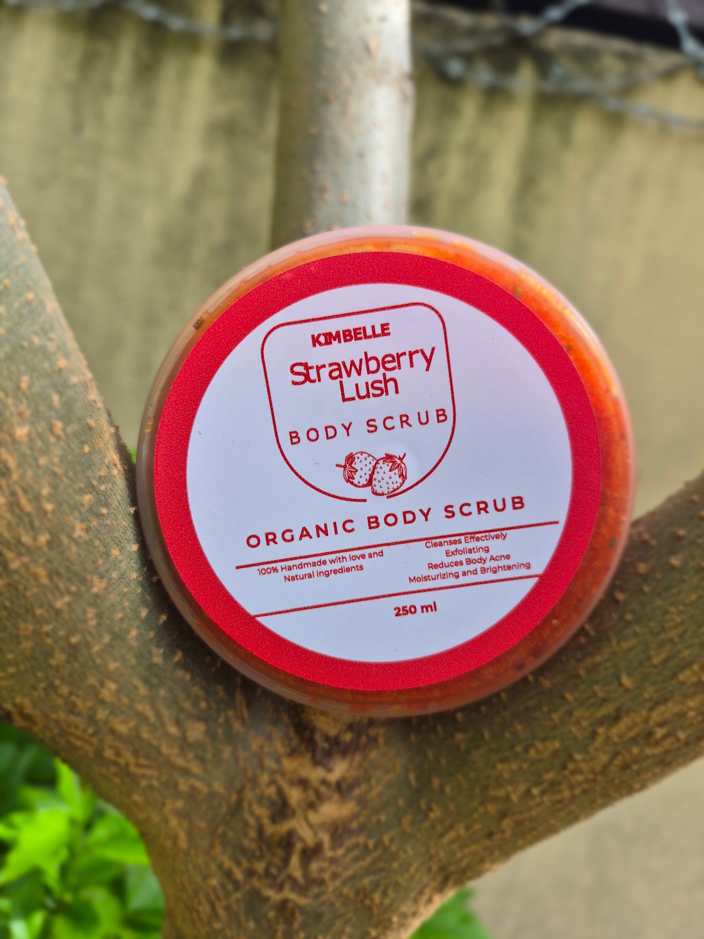 STRAWBERRY LUSH